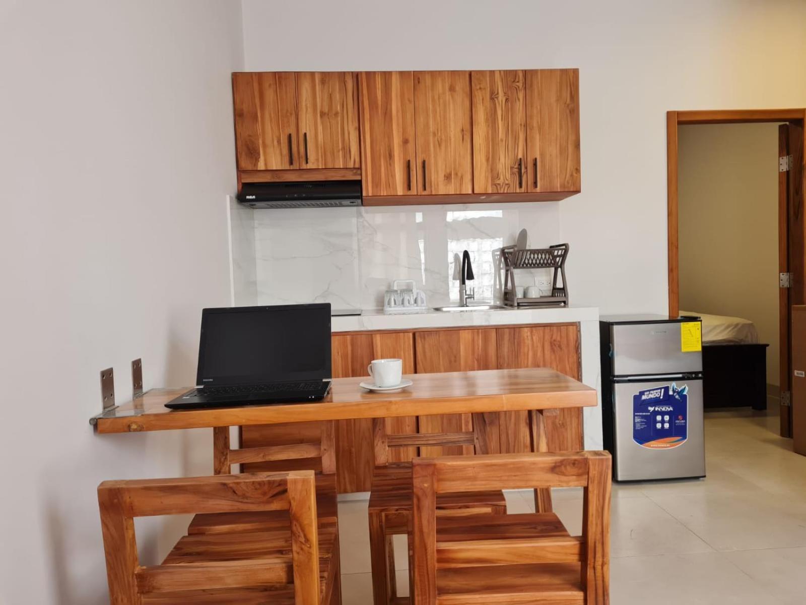 Rivera Suites El Girasol - Puerto López Exteriör bild
